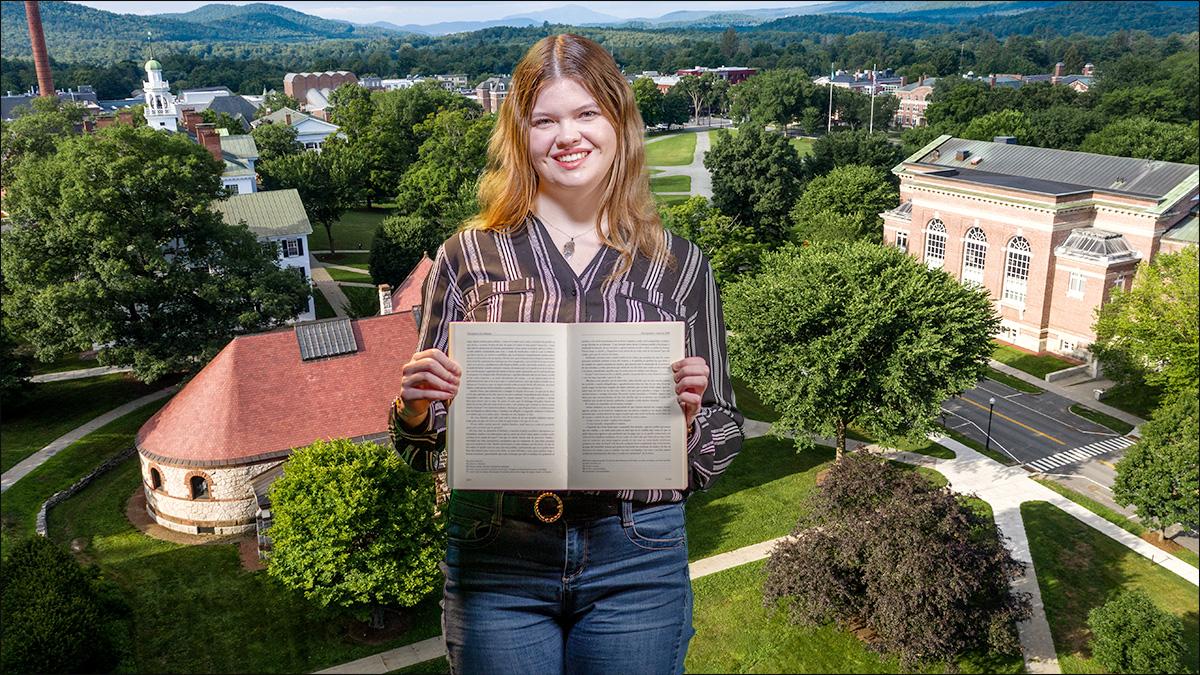 Emily Kaye Andrews '22 portrait