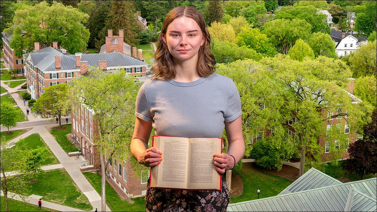 Keara Dennehy '22 portrait